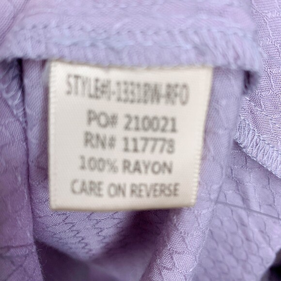 LOVESTITCH The Overtime lavender v-neck button up shirt size small - Picture 8 of 12